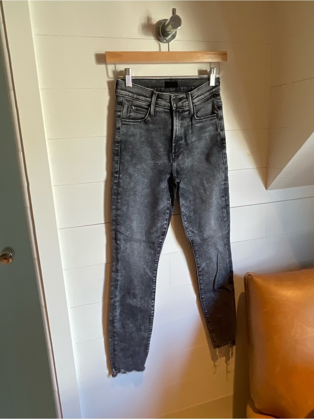 MOTHER High-Rise Washed Black Skinny Jeans